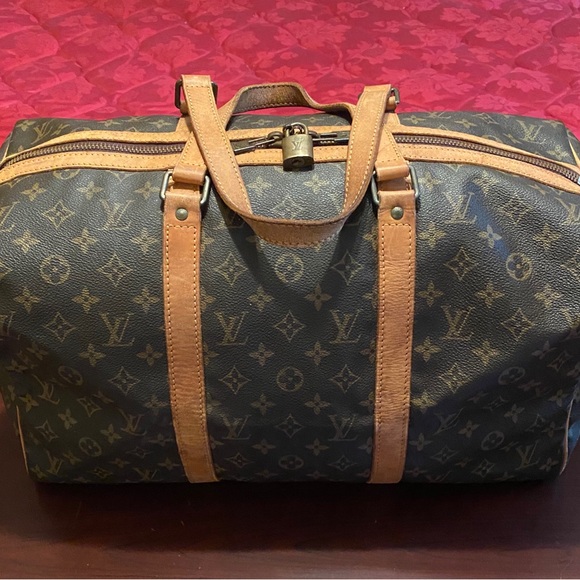 AUTHENTIC LOUIS VUITTON BAG - Picture 3 of 16